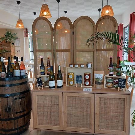 莱斯布罗塞勒斯汽车旅馆 Mesves-sur-Loire 外观 照片